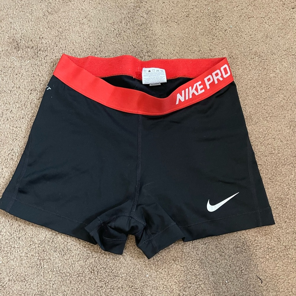 Nike Pro Spandex Shorts 2”